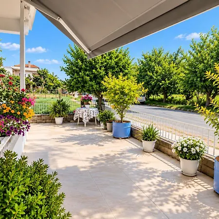 Tania's House - Meteora Peaceful Garden Retreat דירה *